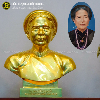 Tượng Chân Dung Cụ Nguyễn Thị Giắt Bằng Đồng 48cm Dát Vàng 9999